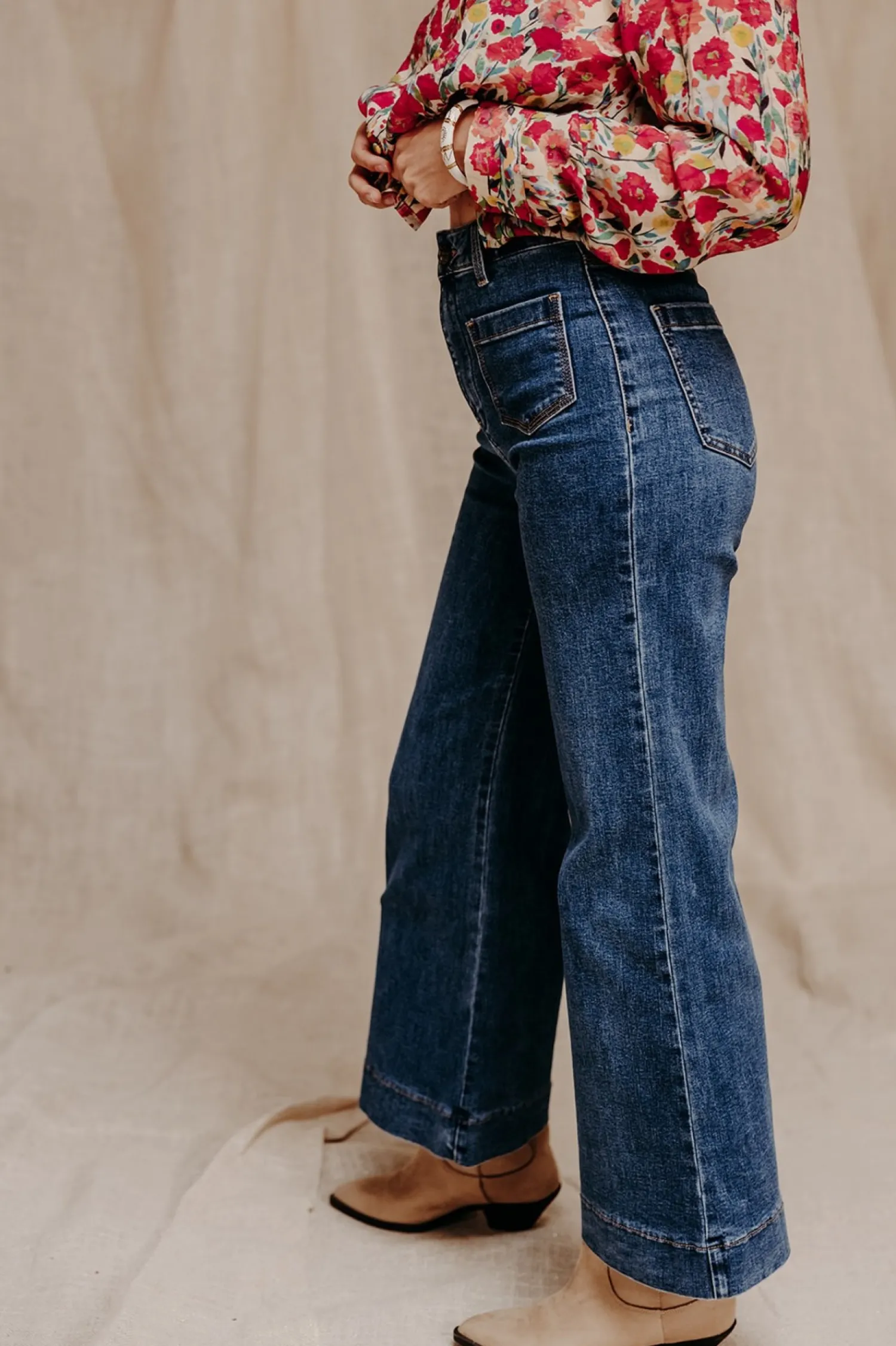 Jean GASPARETTE-mlle Cabestan Sale