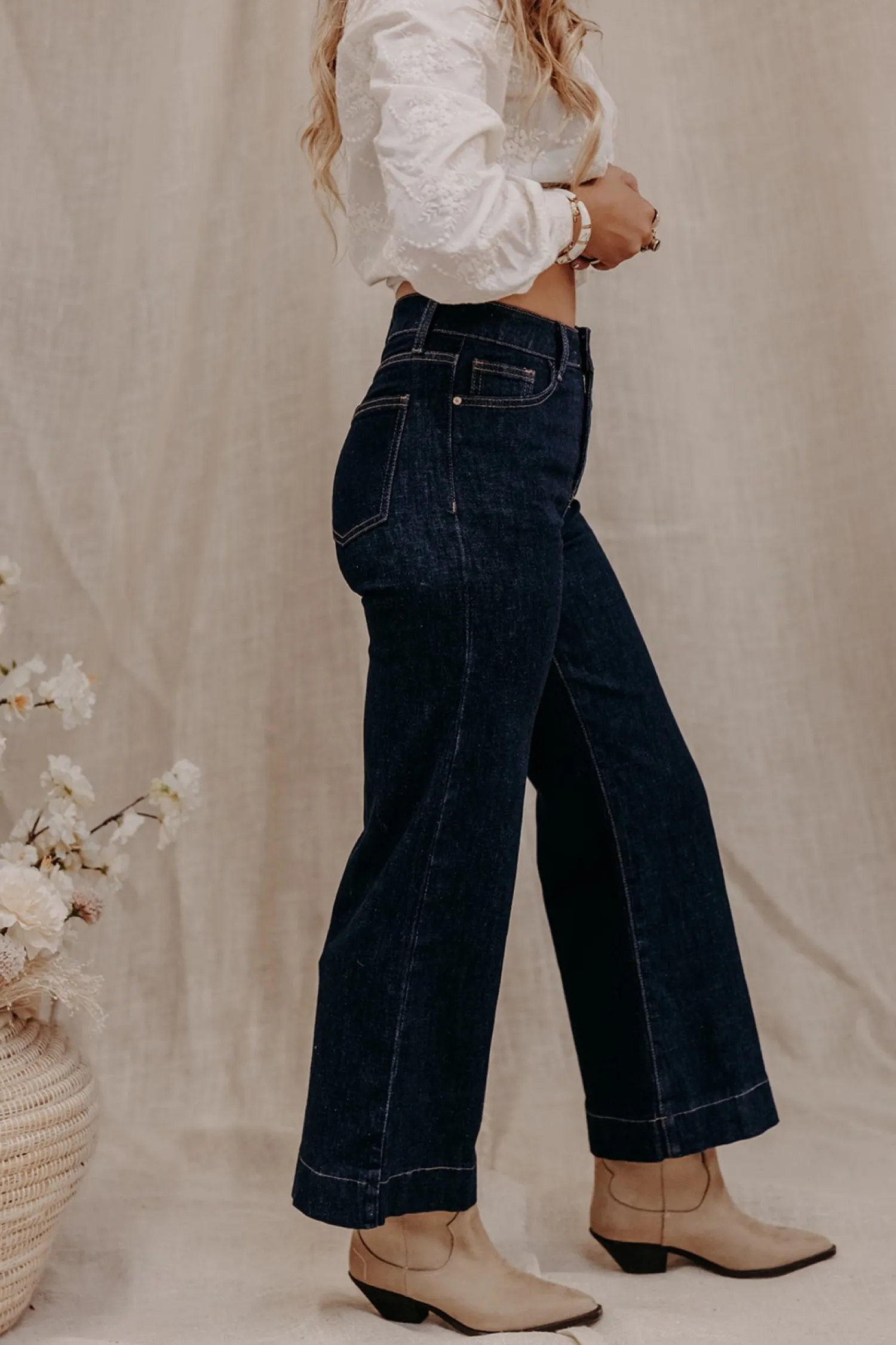 Jean PARIS-mlle Cabestan Online